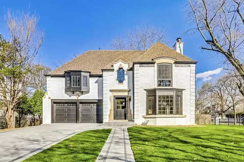 703 Thatcher Ave, River Forest, IL 60305