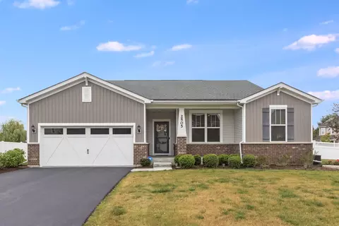 2505 Lyman Loop, Yorkville, IL 60560