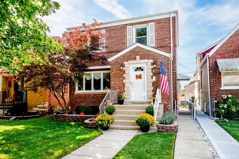 6042 S Mayfield Ave, Chicago, IL 60638
