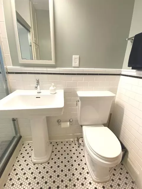 553 Webford Ave, Des Plaines, IL 60016 photo 16