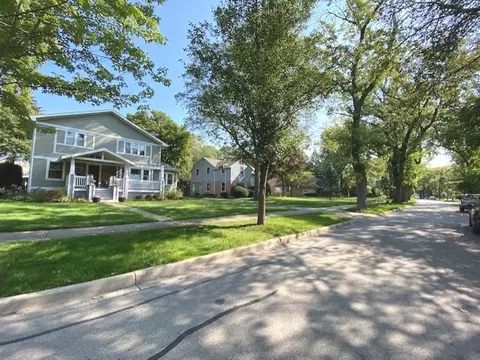 553 Webford Ave, Des Plaines, IL 60016 photo 40