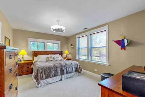 553 Webford Ave, Des Plaines, IL 60016 photo 20
