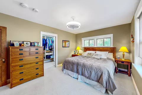 553 Webford Ave, Des Plaines, IL 60016 photo 21