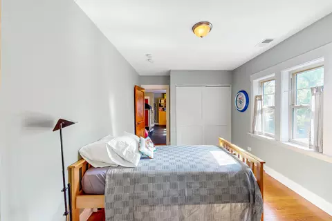 553 Webford Ave, Des Plaines, IL 60016 photo 25
