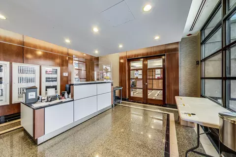 30 E Huron St #3209, Chicago, IL 60611 photo 4