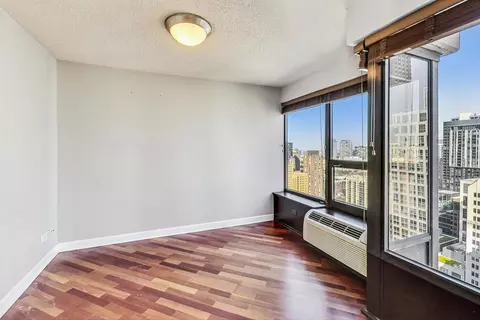 30 E Huron St #3209, Chicago, IL 60611 photo 14