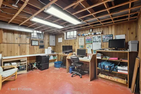 319 E Harrison Ave, Wheaton, IL 60187 photo 22