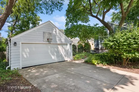 319 E Harrison Ave, Wheaton, IL 60187 photo 26
