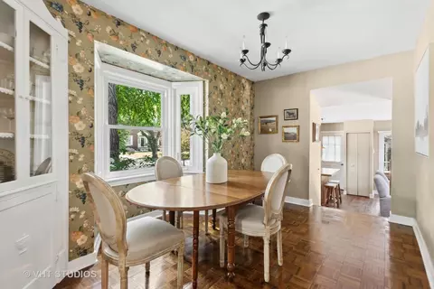319 E Harrison Ave, Wheaton, IL 60187 photo 7