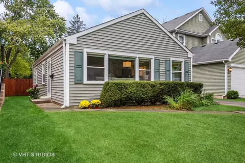 628 Beaver Rd, Glenview, IL 60025 photo 3