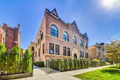 915 N Hoyne Ave #7, Chicago, IL 60622