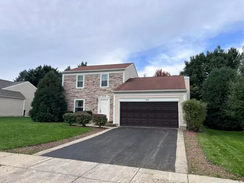 1640 Glacier Pkwy, Algonquin, IL 60102