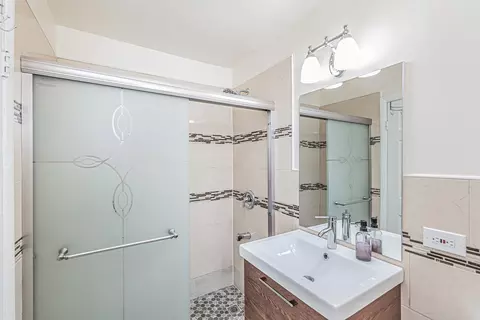 9460 Dee Rd #1D, Des Plaines, IL 60016 photo 12