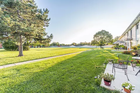 9460 Dee Rd #1D, Des Plaines, IL 60016 photo 22