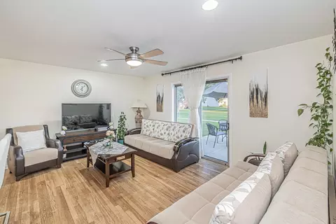 9460 Dee Rd #1D, Des Plaines, IL 60016 photo 5