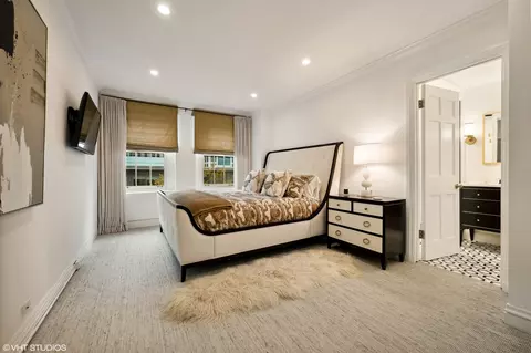 210 E Pearson St #7C, Chicago, IL 60611 photo 31