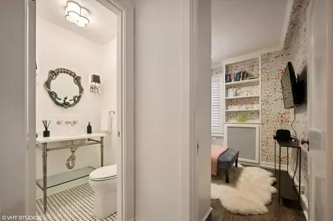 210 E Pearson St #7C, Chicago, IL 60611 photo 46