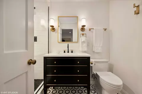 210 E Pearson St #7C, Chicago, IL 60611 photo 33