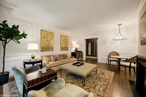 210 E Pearson St #7C, Chicago, IL 60611 photo 12