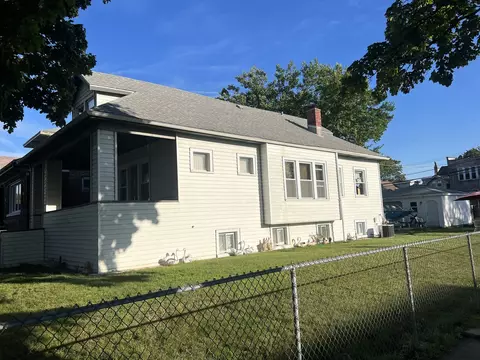 4957 W Deming Pl, Chicago, IL 60639
