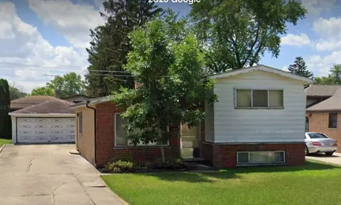 330 E Washington St, Bensenville, IL 60106