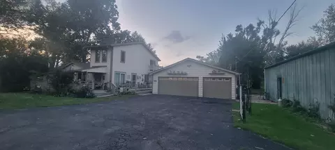 22368 W Virell Dr, Antioch, IL 60002