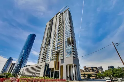 737 W Washington Blvd #1801, Chicago, IL 60661