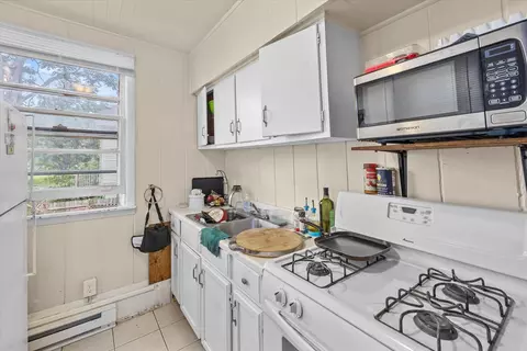 311 E Chicago St, Elgin, IL 60120 photo 12