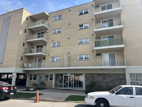 7929 W Grand Ave #307, Elmwood Park, IL 60707