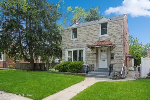 2608 Maple St, Franklin Park, IL 60131