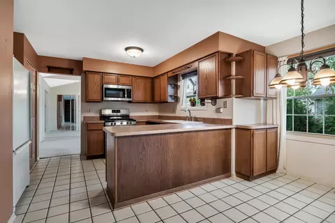 936 Honeysuckle Dr, Wheeling, IL 60090 photo 10