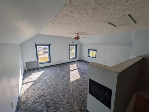 11616 West St, Downs, IL 61736 photo 8