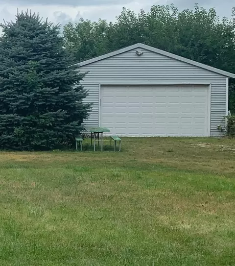 11616 West St, Downs, IL 61736 photo 9
