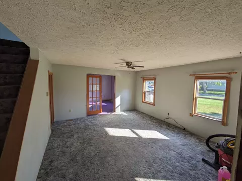 11616 West St, Downs, IL 61736 photo 3