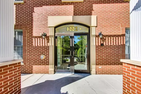 1222 Depot St #2D, Glenview, IL 60025 photo 3