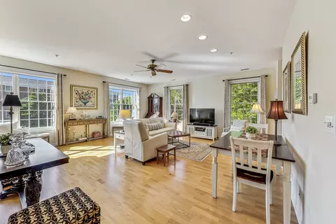 1222 Depot St #2D, Glenview, IL 60025 photo 7