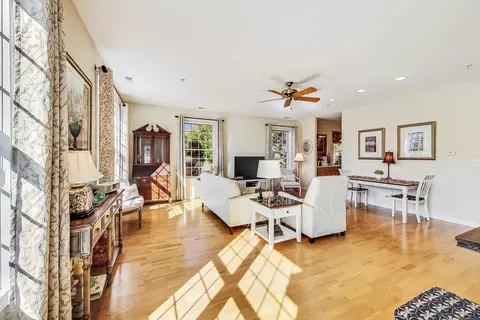 1222 Depot St #2D, Glenview, IL 60025 photo 9