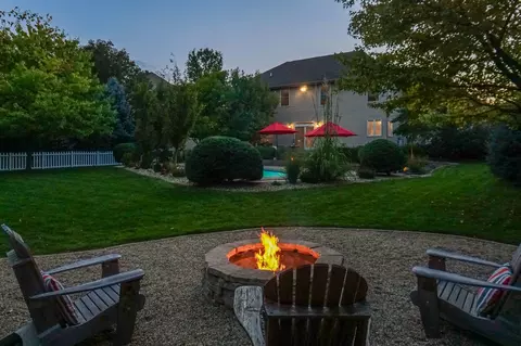 5 Derby Way, Bloomington, IL 61704 photo 2