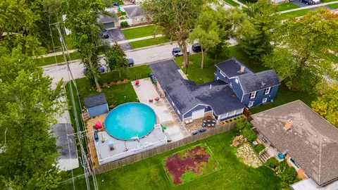 7649 Thomas Ave, Bridgeview, IL 60455 photo 28