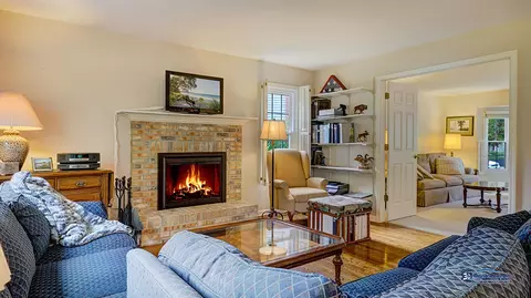 245 Pilgrims Path, Gurnee, IL 60031 photo 8