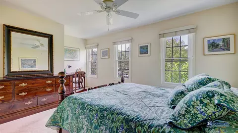 245 Pilgrims Path, Gurnee, IL 60031 photo 30