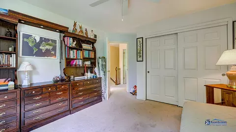 245 Pilgrims Path, Gurnee, IL 60031 photo 25