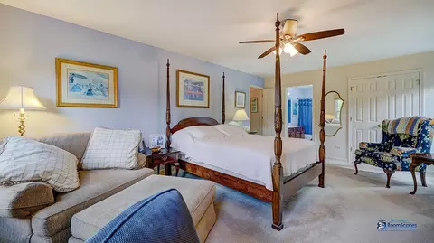245 Pilgrims Path, Gurnee, IL 60031 photo 21