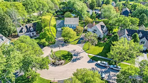 245 Pilgrims Path, Gurnee, IL 60031 photo 49