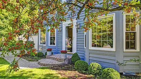 245 Pilgrims Path, Gurnee, IL 60031 photo 34
