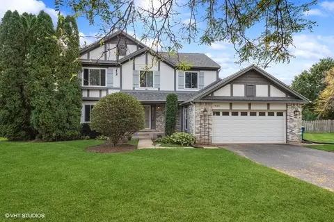1535 Tartans Ct, West Dundee, IL 60118