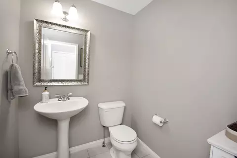 2411 Corinth Ln, Normal, IL 61761 photo 32