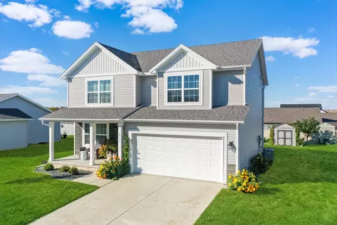 2411 Corinth Ln, Normal, IL 61761 photo 2