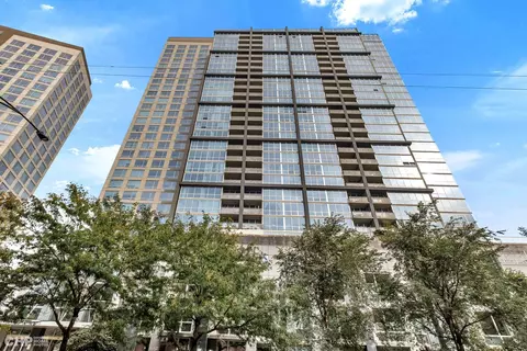 1901 S Calumet Ave #2207, Chicago, IL 60616