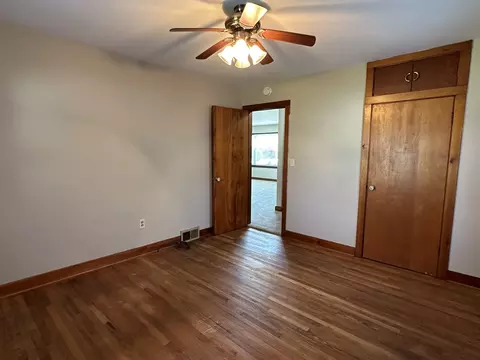 1104 Hovey Ave, Normal, IL 61761 photo 12